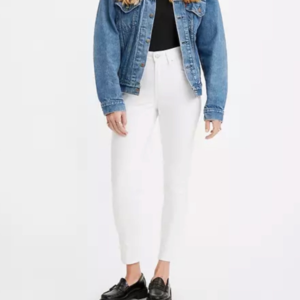NWOT! Levis 721 High Rise Skinny Jeans - 30W x 32L
